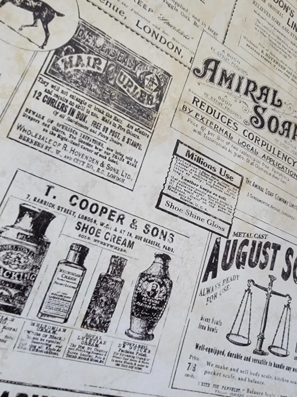 Wallpaper Adamstown Beige & Black Newspaper Ads